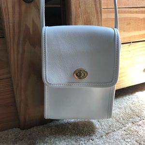 Vintage Coach White Leather Crossbody Bag